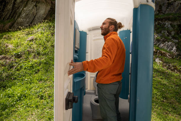 Best Affordable portable toilet rental  in Grove City, PA